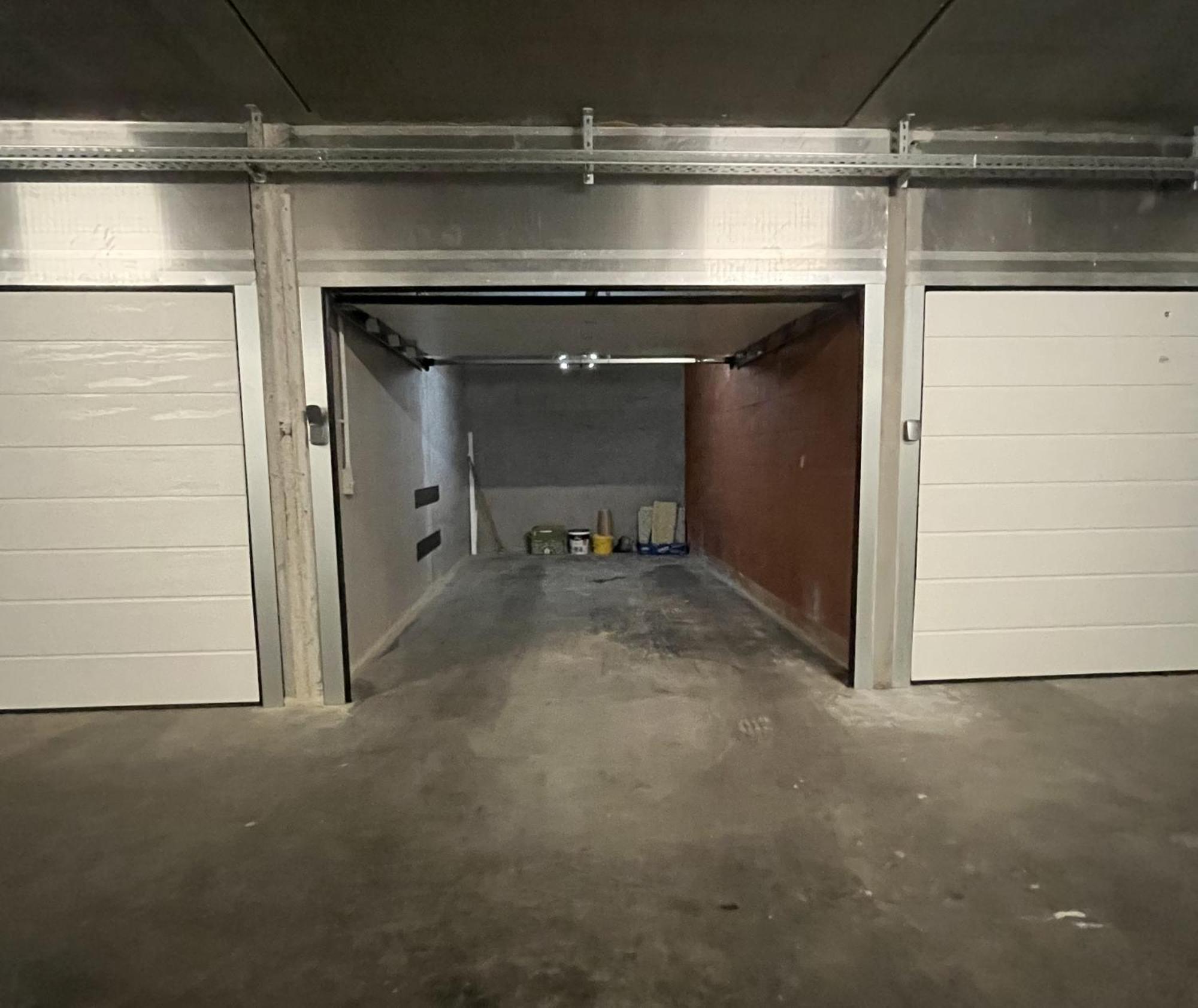 Apartmán Nieuw Nabij Het Met Privegarage